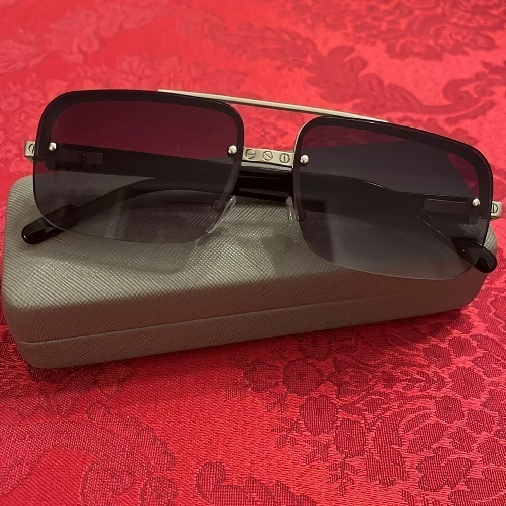 NWOT John Varvatos Square Metal Frame Rimless Sunglasses Smoky Gradient Lens